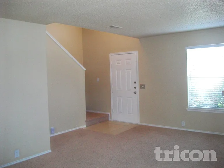 1817 Citadel Dr — Photo 8
