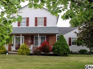 6 Wesley Dr, Carlisle, PA 17015