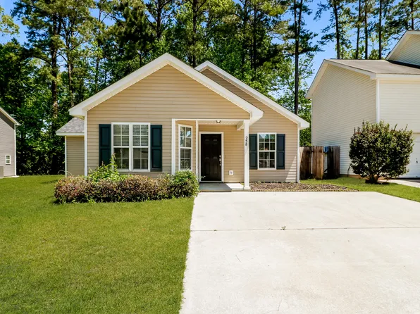 258 Trickle Dr, Summerville, SC 29483