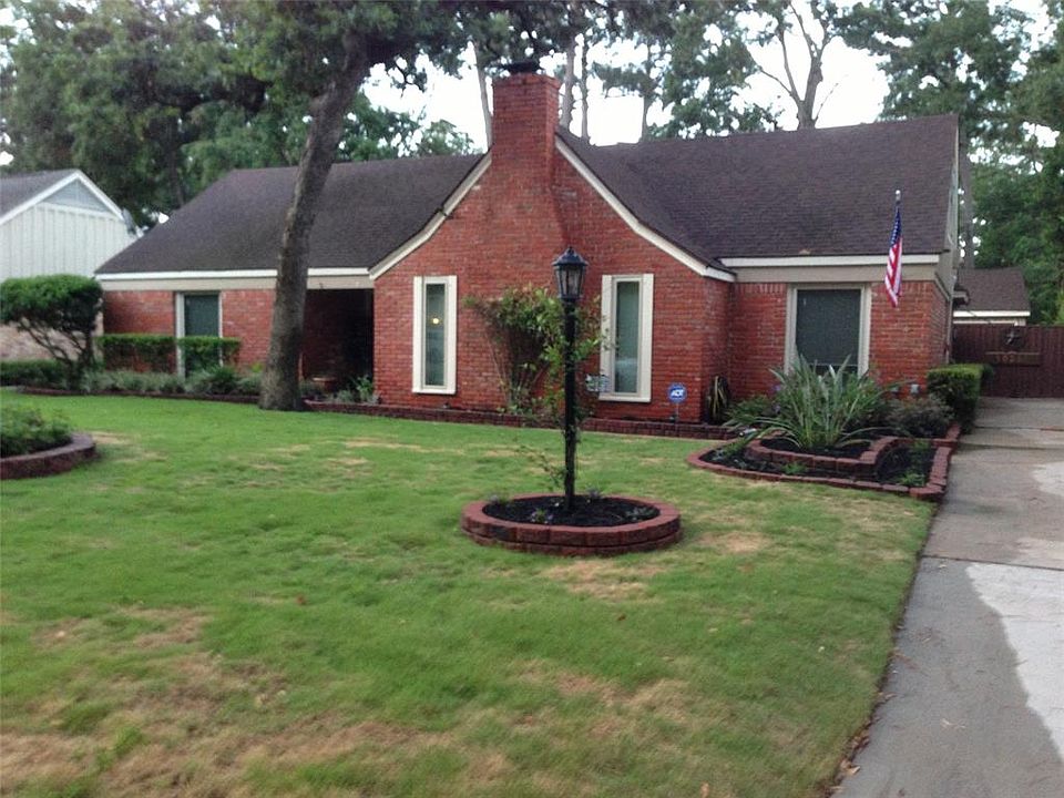1st image of 10215 Oakpoint Dr