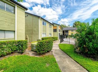 912 Lake Destiny Rd UNIT D, Altamonte Springs, FL 32714