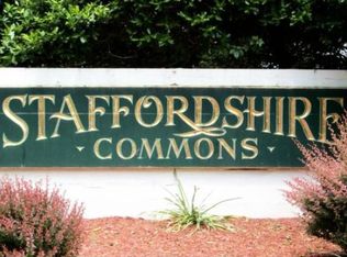 62 Staffordshire Commons Dr, Wallingford, CT 06492