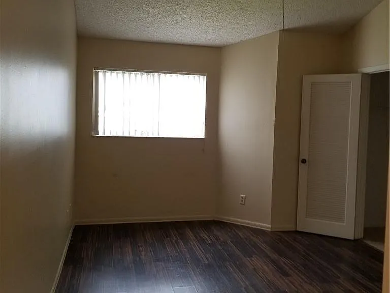 3461 NW 44th St #205 — Photo 15