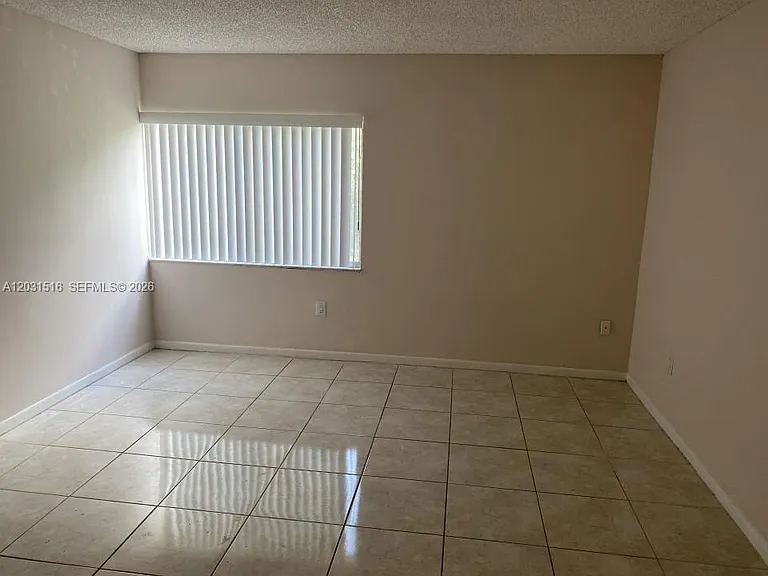 721 N Pine Island Rd #304 — Photo 5