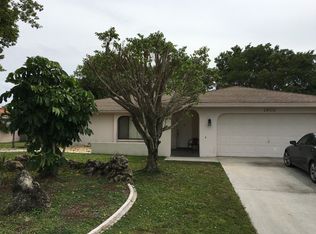 1902 SE 14th St, Cape Coral, FL 33990