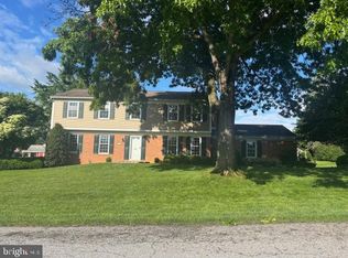 1 Enck Dr, Boiling Springs, PA 17007