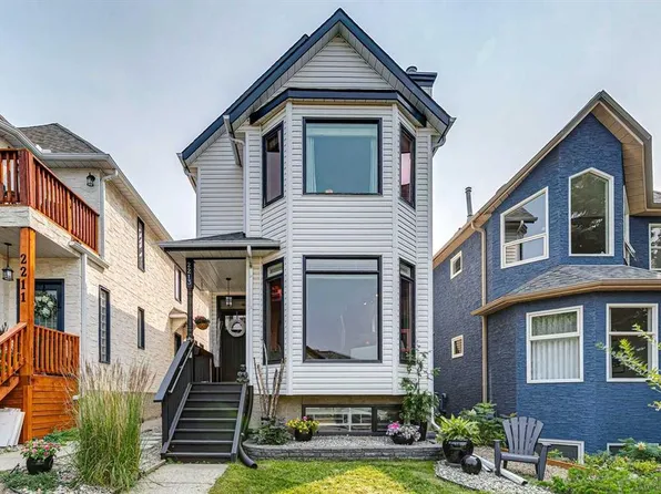 2213 N 27th Ave SW, Calgary, AB T2T 1J1
