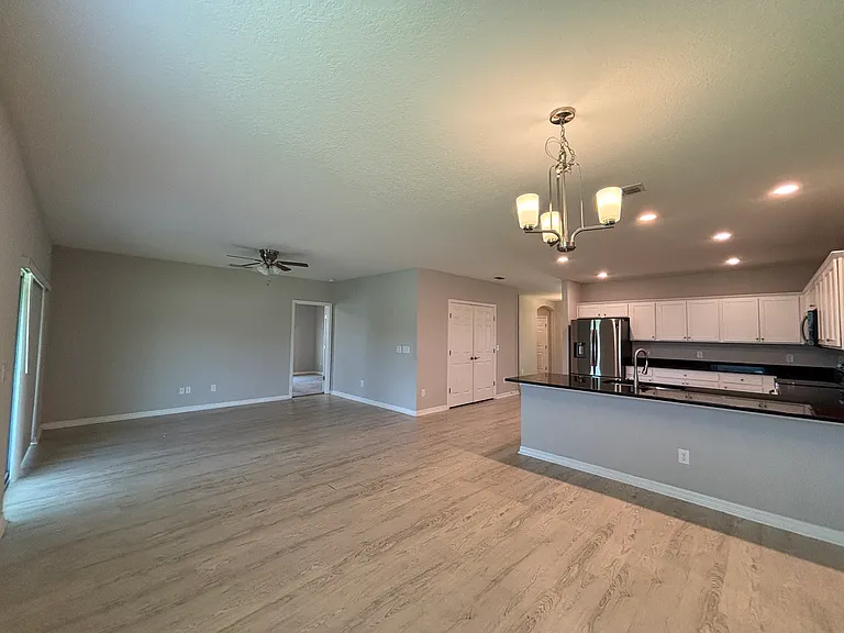 5553 Vigo Loop — Photo 10