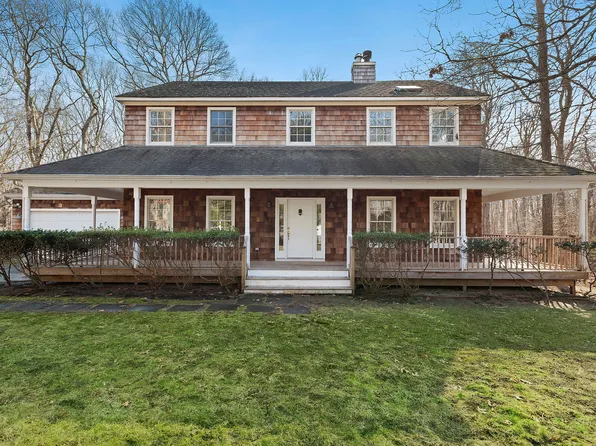 7 Holly Pl, East Hampton, NY 11937