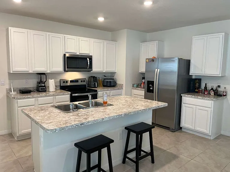 4330 Testana Ln — Photo 2
