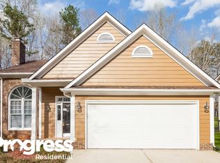 8606 Hornwood Ct, Charlotte, NC 28215