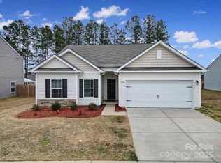 6104 Ahoskie Dr, Charlotte, NC 28215