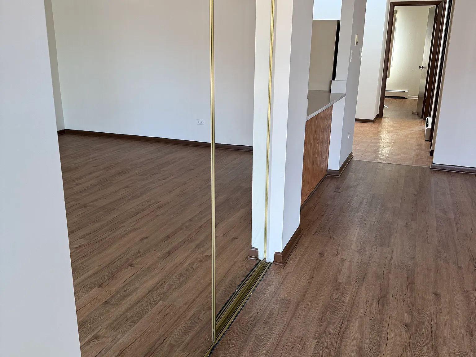 2 bed, 1200 sqft, $1,795 — Photo 3