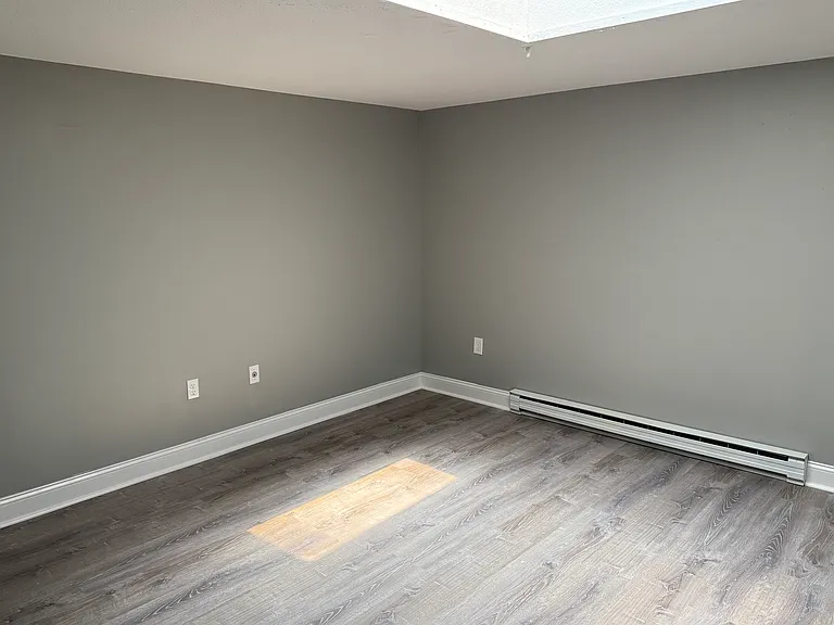 301 Main St #313 — Photo 8