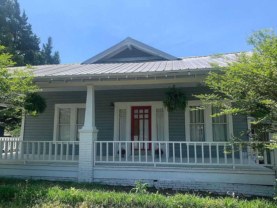 1st image of 270 E Church St