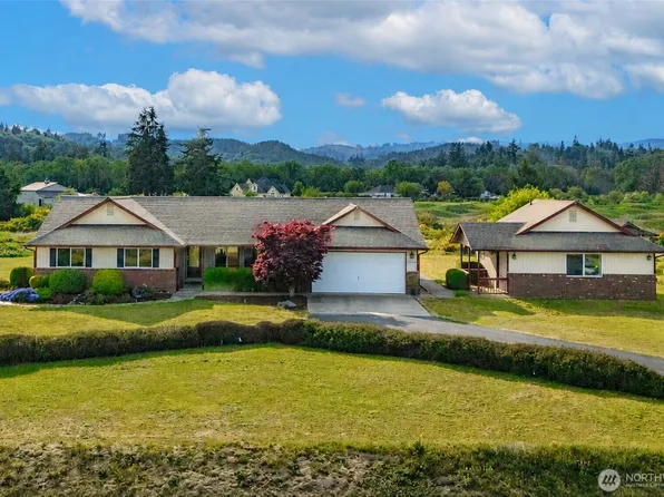 13820 Logez Court SW, Olympia, WA 98512
