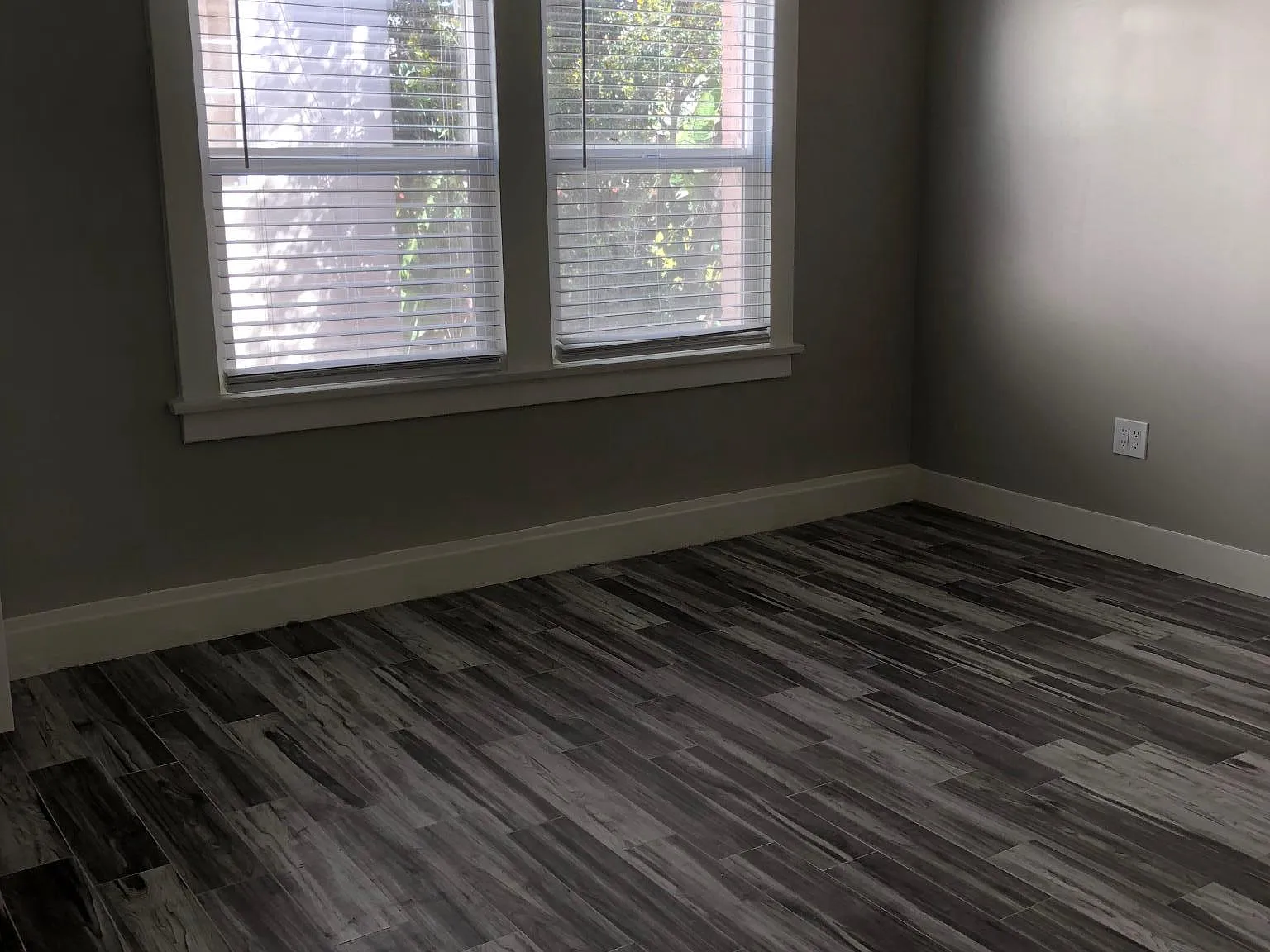 Studio, 360 sqft, $1,395 — Photo 3
