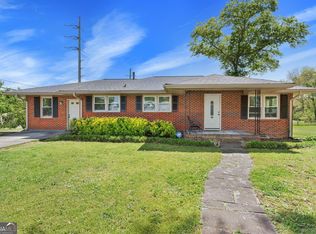 318 E Tate St, Elberton, GA 30635