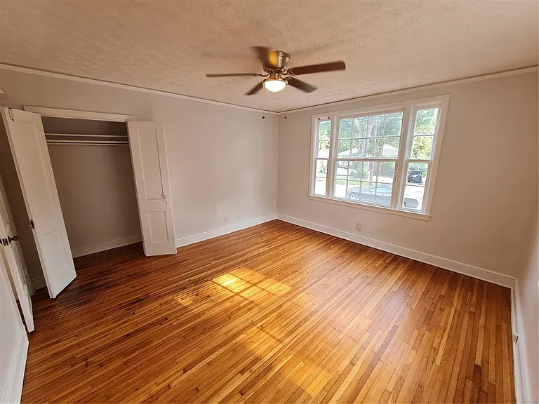 2113 Brewton St — Photo 12