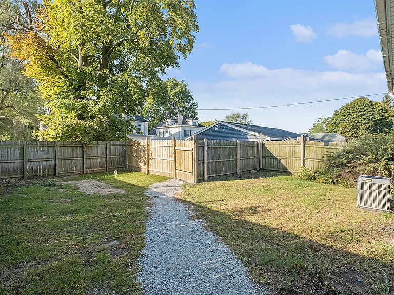 346 Quimby St NE — Photo 3