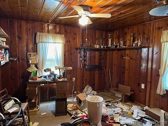5th image of 708 N College Avenue