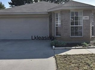 6800 Beaty St, Fort Worth, TX 76112