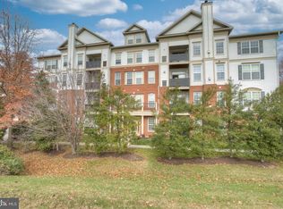 11501 Cardoness Ln UNIT 202, Fairfax, VA 22030