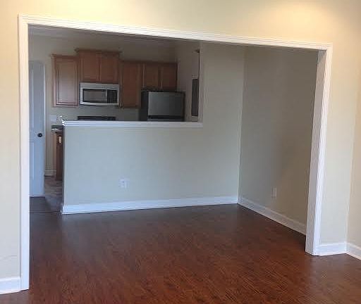 4th image of 403 Highway 182 E #6