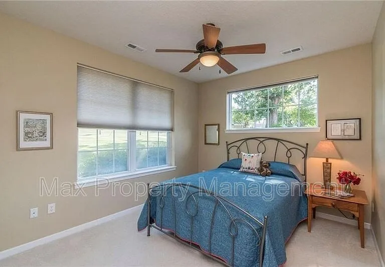 3031 Grand Ave #104 — Photo 15