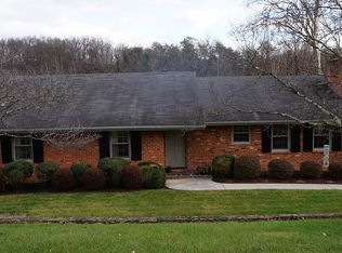 1540 Coral Ridge Rd SW, Roanoke, VA 24018