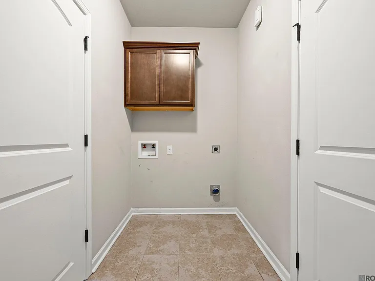 15405 Mossystone Dr — Photo 17