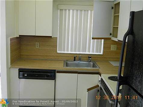 3rd image of 9181 Sunrise Lakes Blvd APT 110