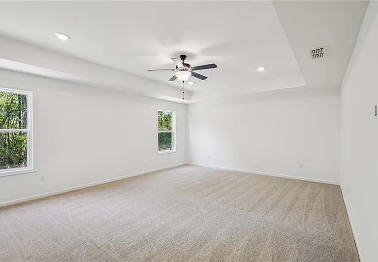 240 Silverleaf Trl — Photo 11