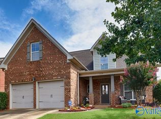 128 Wolf Creek Trl SW, Huntsville, AL 35824