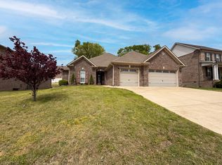 7009 Whisperwood Ave, Spring Hill, TN 37174