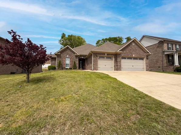 7009 Whisperwood Ave, Spring Hill, TN 37174