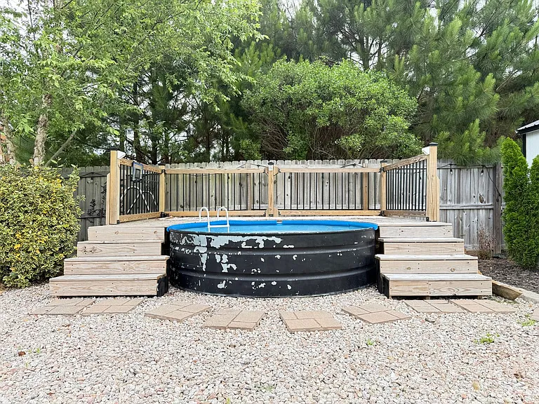 303 Breezeway Dr — Photo 68