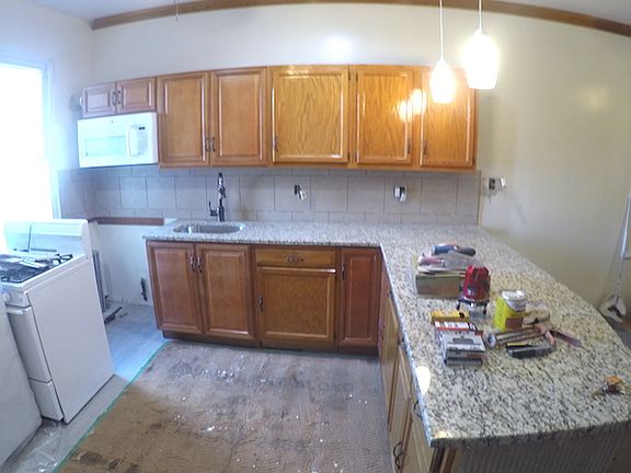 2nd image of 3061 23rd St APT 3L