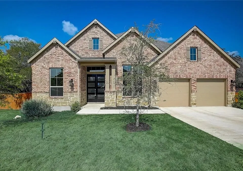 120 Quiet Oak Rd