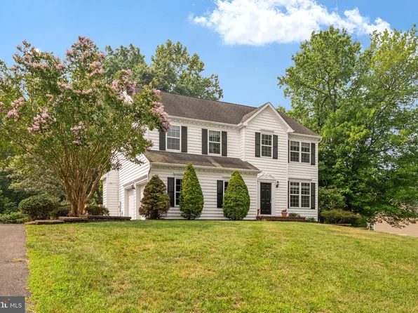 4353 S Creek Ct, Huntingtown, MD 20639