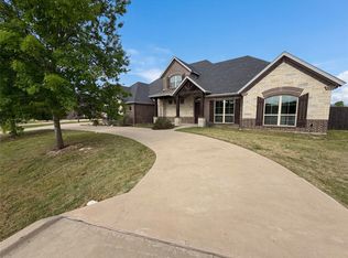 6411 Caliche Cir, Midlothian, TX 76065