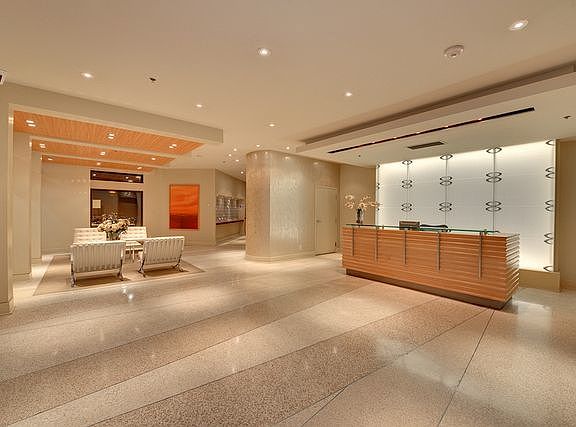 Pinnacle Condo Lobby Security Desk
