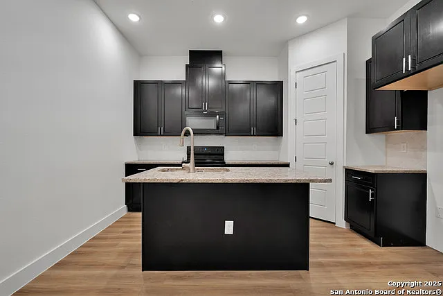 5150 Kelwood St #103 — Photo 5