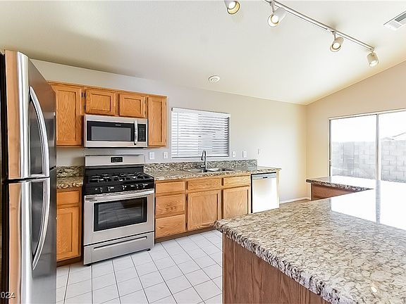 4th image of 5108 Milange St