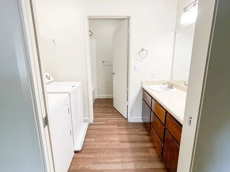 Jackson Park Place — Photo 51