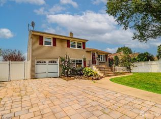 251 Amherst Ave, Colonia, NJ 07067