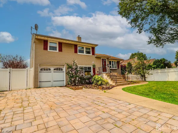 251 Amherst Ave, Colonia, NJ 07067