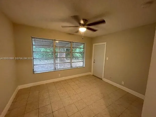 Sunrise Villas Condominiu — Photo 4