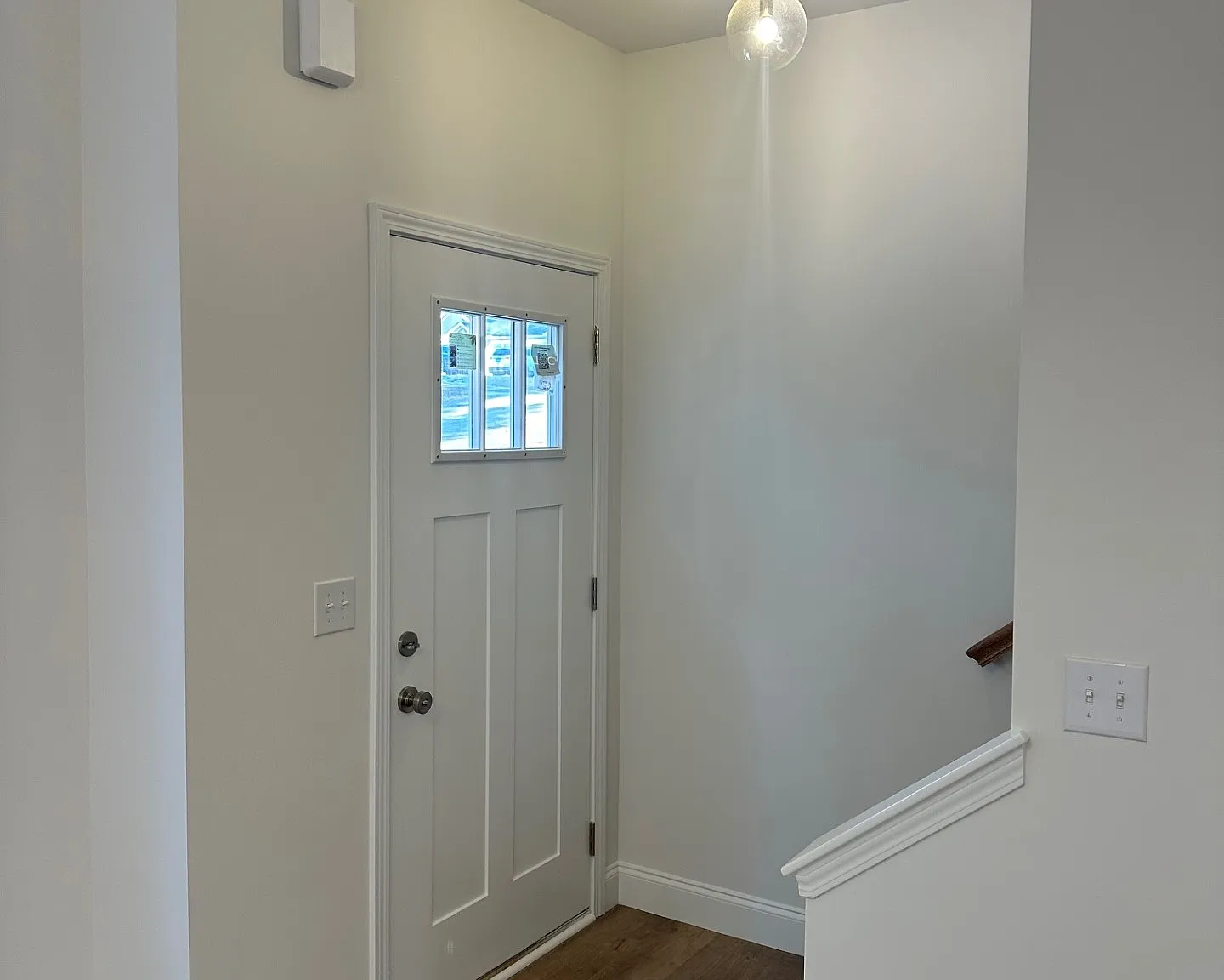2 bed, 2.5 bath, 1050 sqft, $1,375 — Photo 1