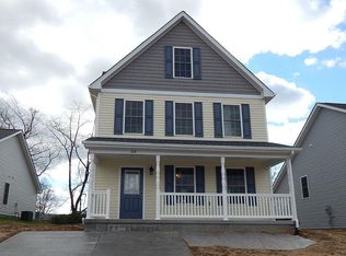 224 Overview St, Waynesboro, VA 22980